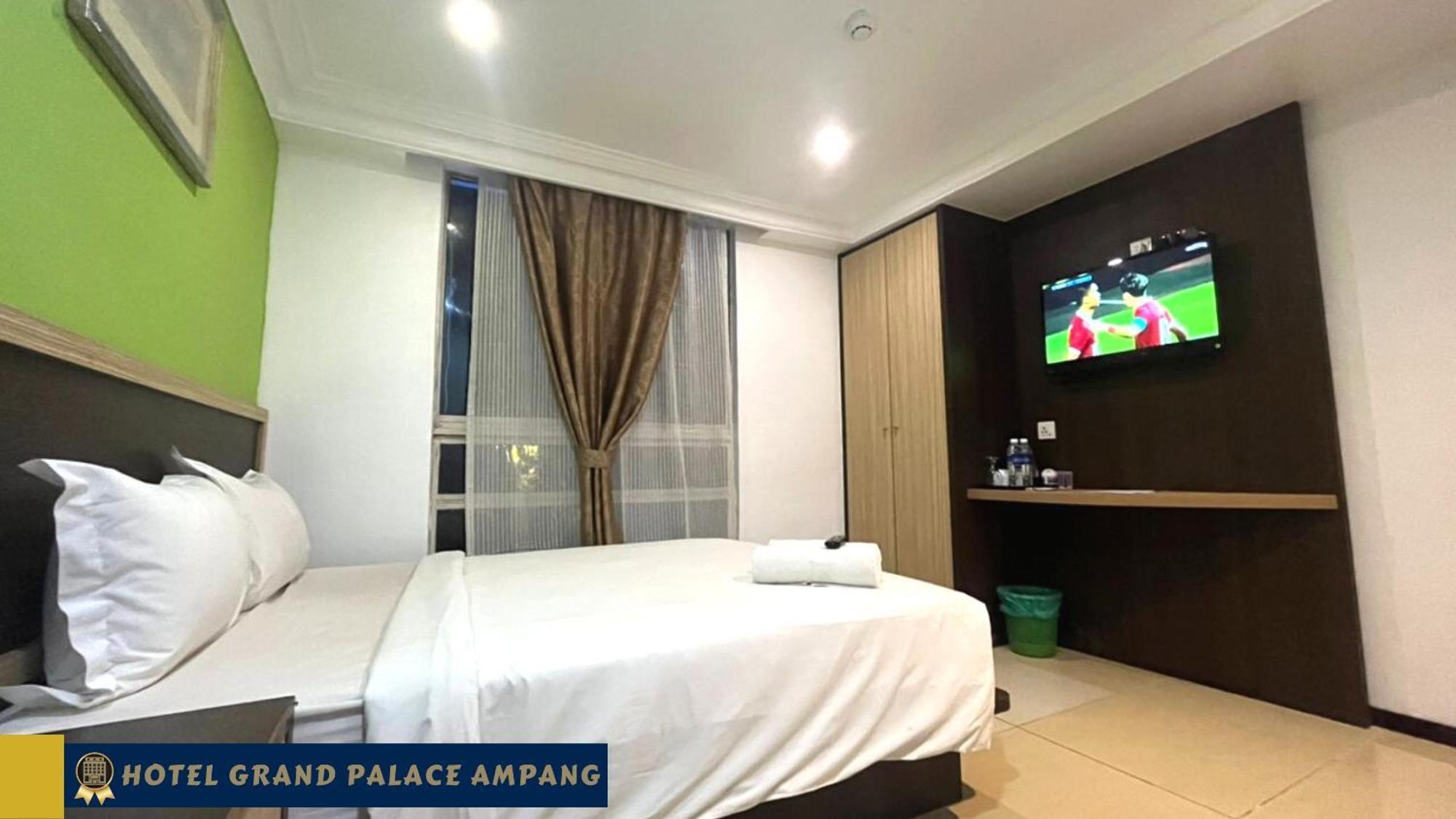 Hotel Grand Palace Ampang Ампанг Екстериор снимка