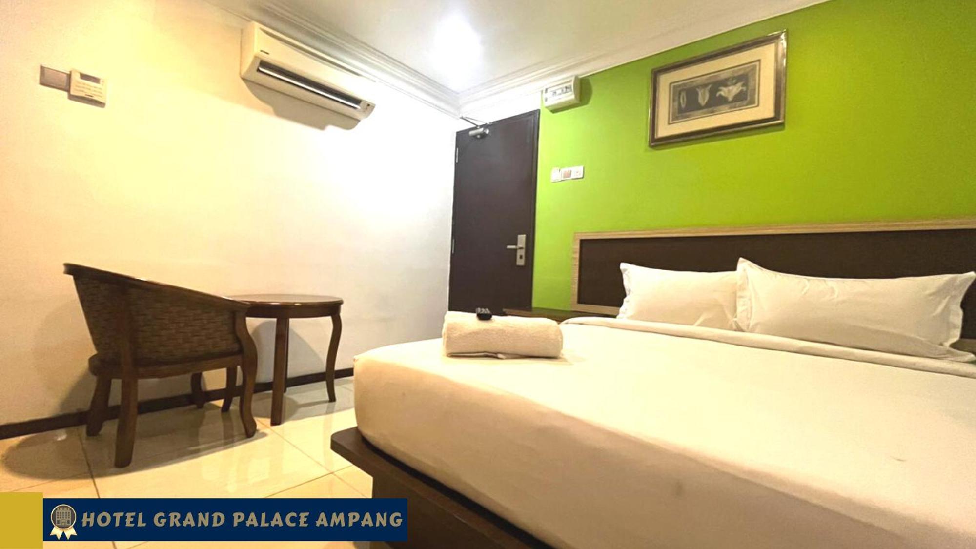 Hotel Grand Palace Ampang Ампанг Екстериор снимка