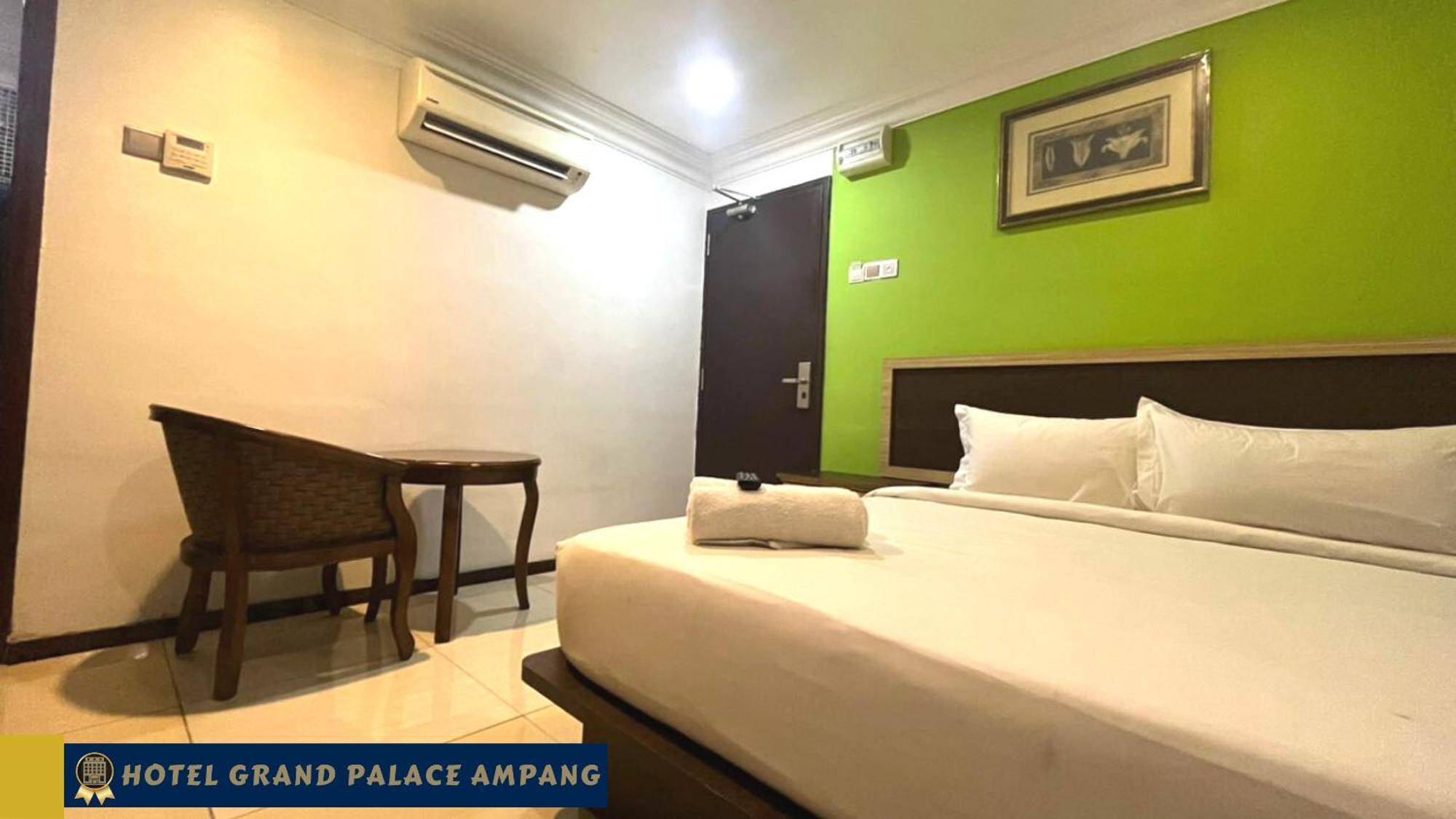 Hotel Grand Palace Ampang Ампанг Екстериор снимка