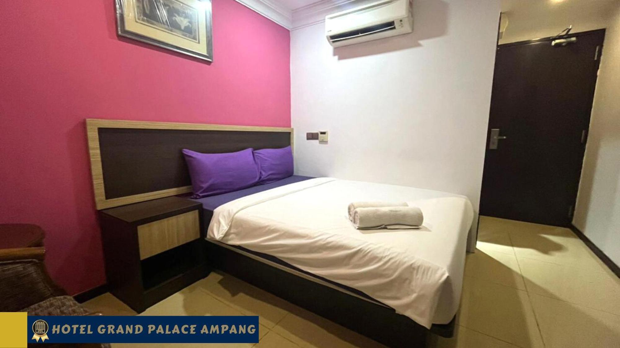 Hotel Grand Palace Ampang Ампанг Екстериор снимка