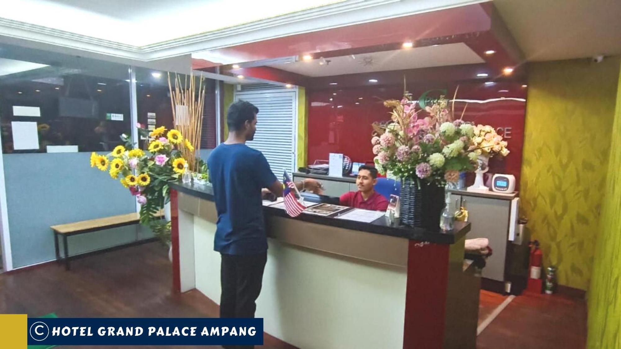 Hotel Grand Palace Ampang Ампанг Екстериор снимка