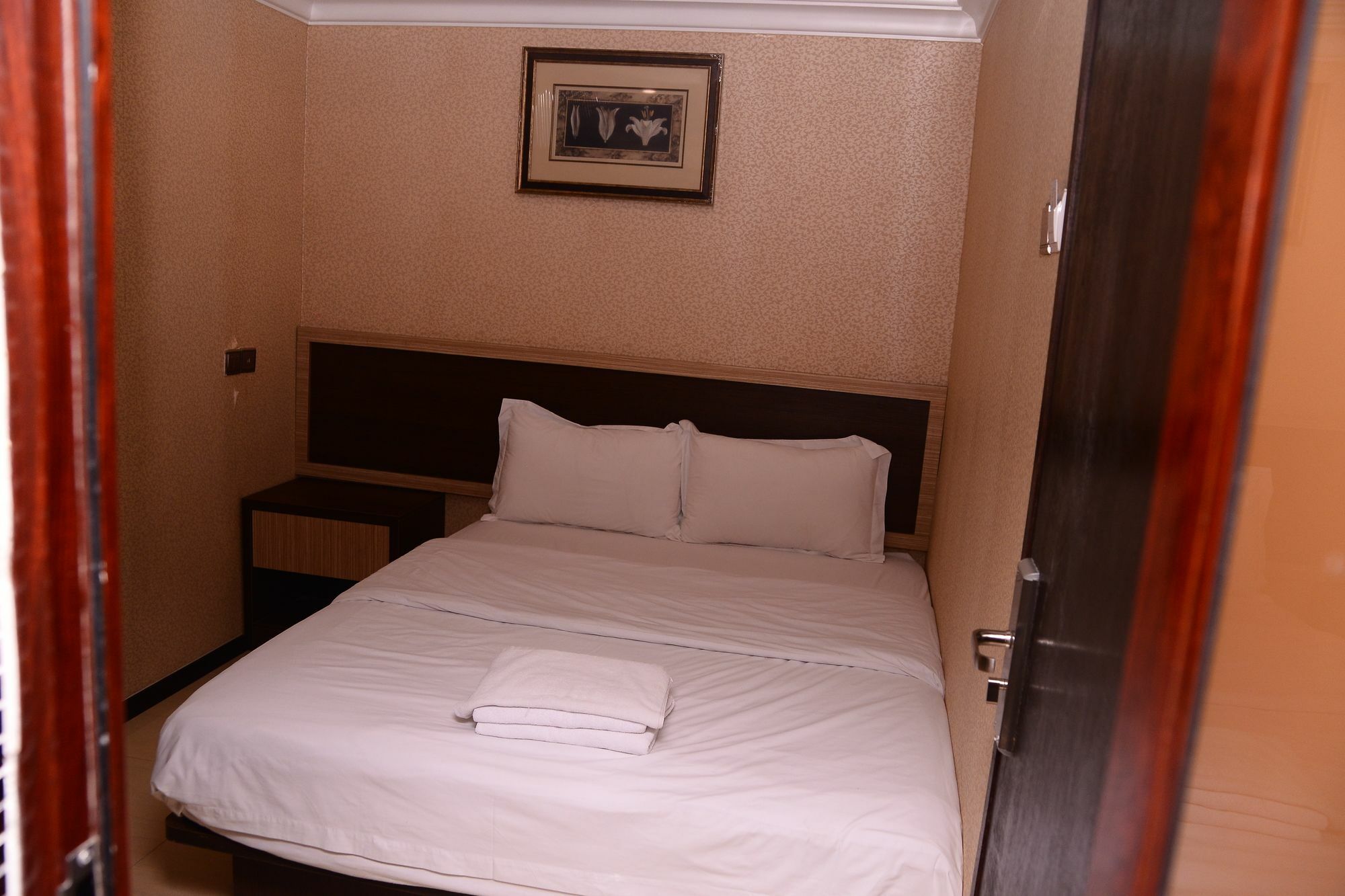 Hotel Grand Palace Ampang Ампанг Екстериор снимка