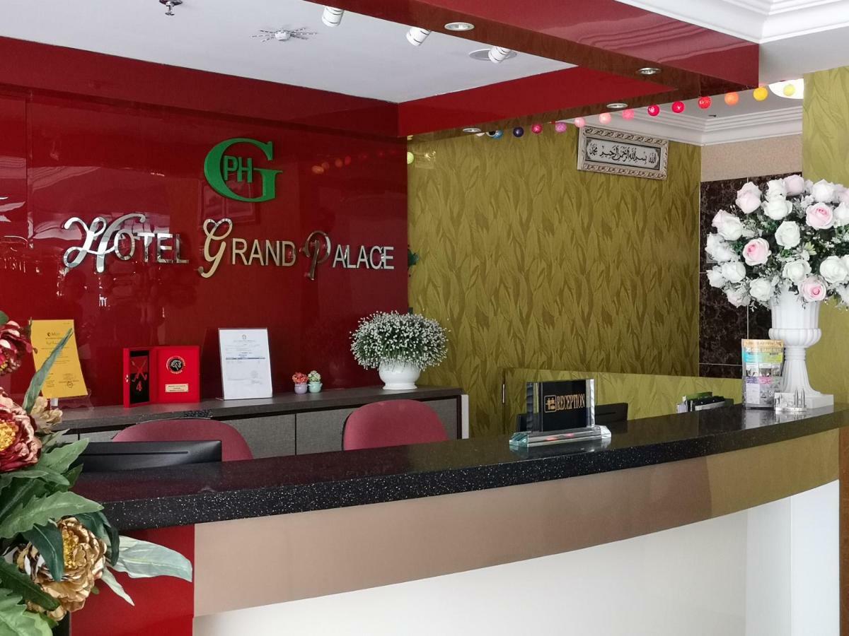 Hotel Grand Palace Ampang Ампанг Екстериор снимка
