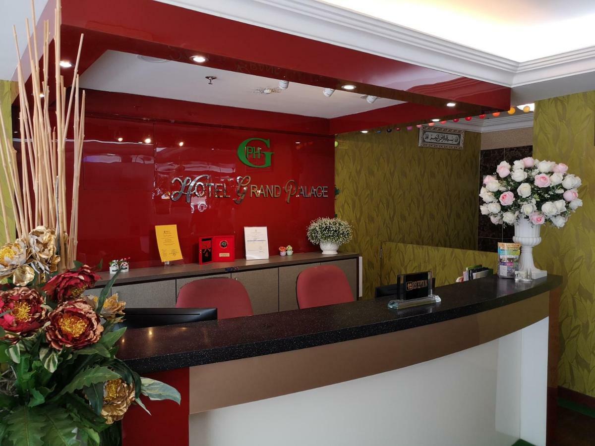 Hotel Grand Palace Ampang Ампанг Екстериор снимка